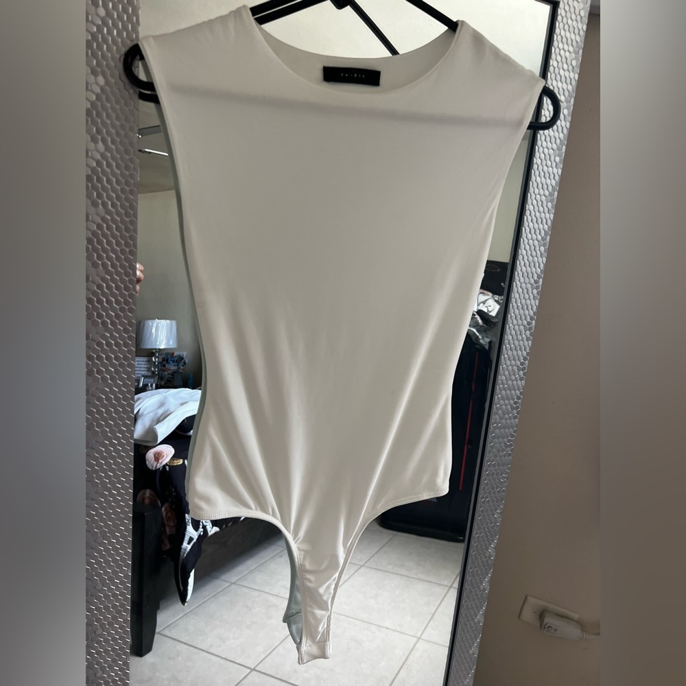 21 Saints Sleeveless U Neck Bodysuit